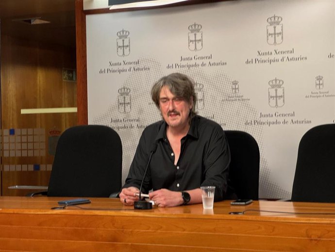 Portavoz de Convocatoria por Asturias, Xabel Vegas.