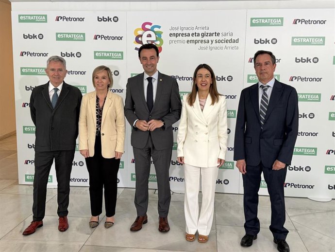 Entrega del VI 'Premio Empresa y Sociedad José Ignacio Arrieta'
