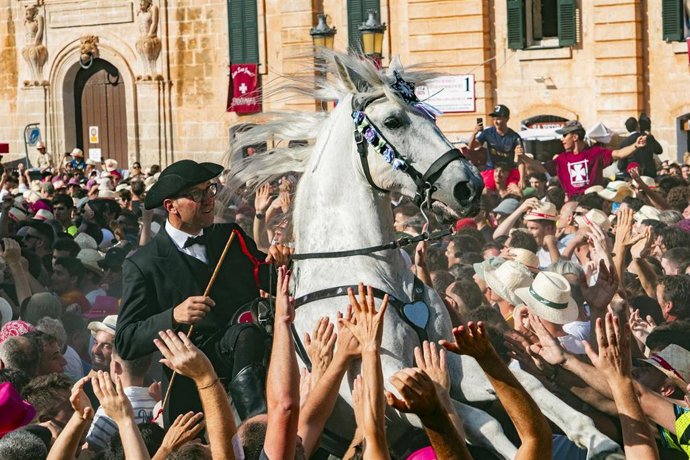 El Caragol des Born durante Sant Joan en Ciutadella, Menorca