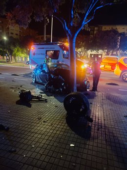 Cruz Roja atiende un accidente de tráfico