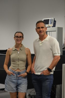 Imagen De Los Investigadores Javier Prior Y Ana Teresa Gea