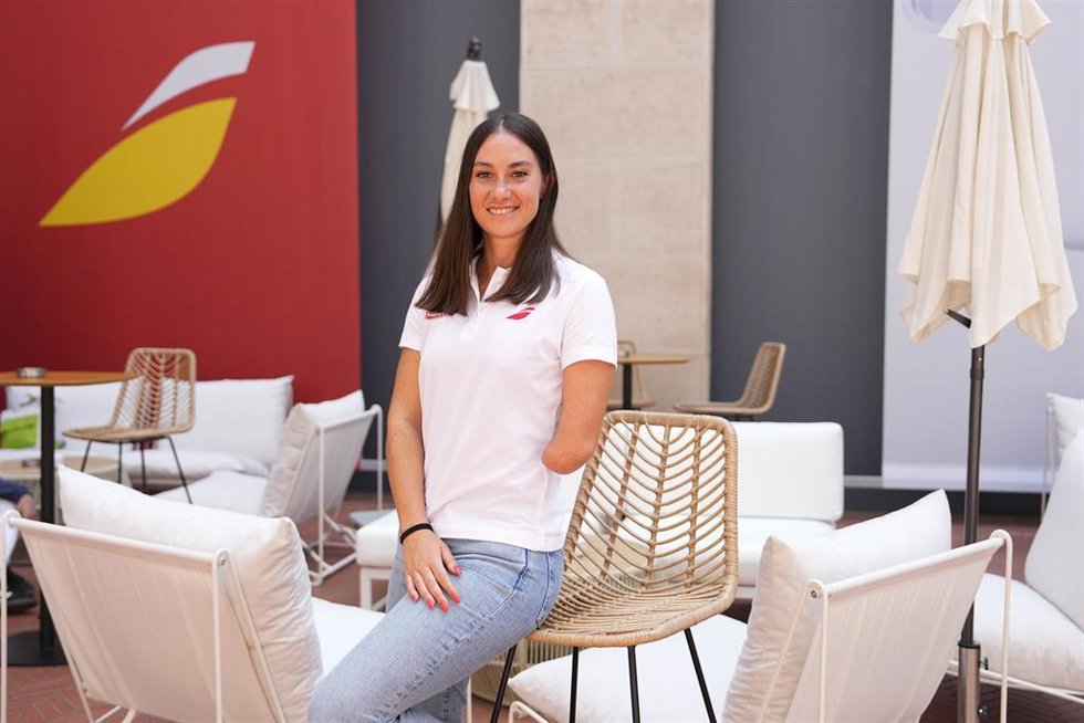 Sarai Gascón durante la presentación del proyecto 'Talento a bordo' de Iberia