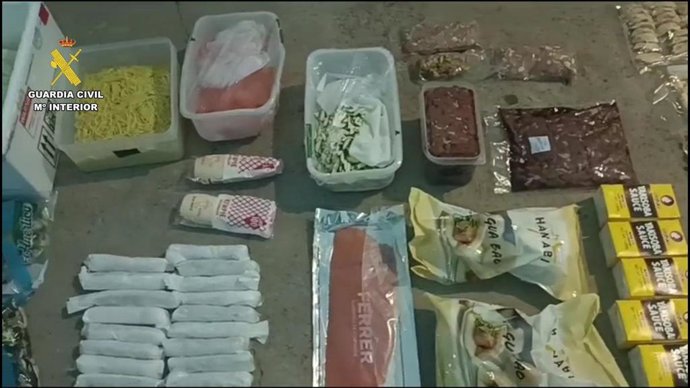 8 Denuncias, 1.200 Identificaciones Y Comida En Mal Estado Requisada, Balance De La Guardia Civil Tras 'Gran Reserva' En Calahorra