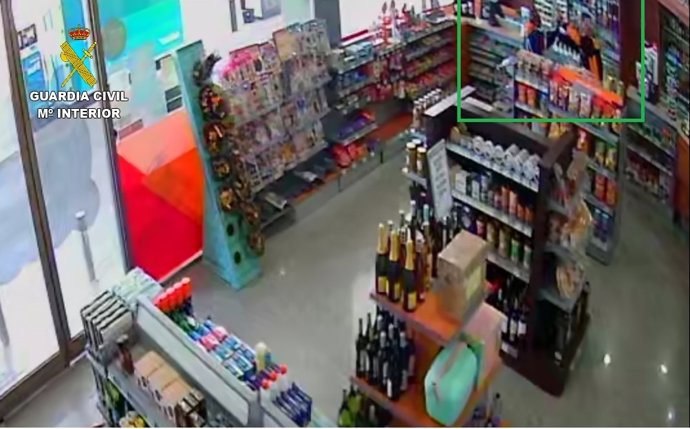La Guardia Civil detiene al autor de varios intentos de robo con intimidación en Tomelloso.
