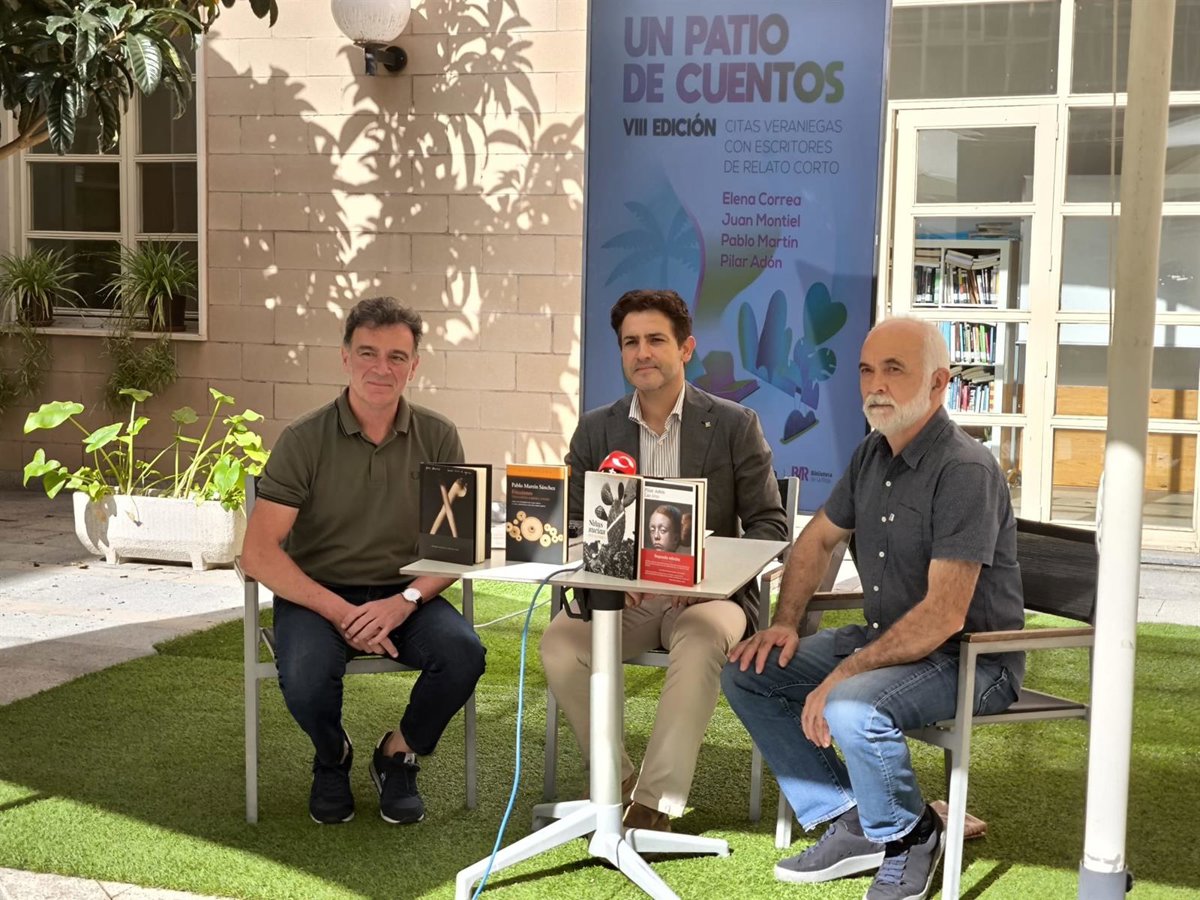 Libros de dos editoriales riojanas en la octava edición de  Un patio de cuentos  en la Biblioteca de La Rioja