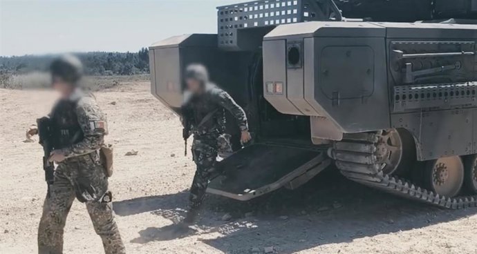 El ejercito portugués prueba sobre el terreno el blindado ASCOD 1.