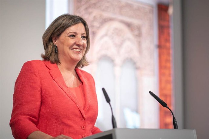 La consejera de Economía, Empresas y Empleo, Patricia Franco, comparece en rueda de prensa para dar cuenta de los asuntos tratados en el Consejo de Gobierno.