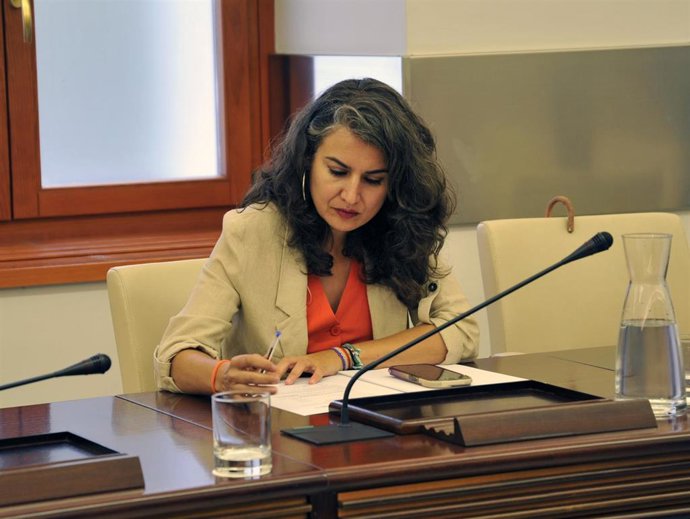 La portavoz de Unidas por Extremadura, Irene de Miguel, en la Junta de Portavoces de la Asamblea