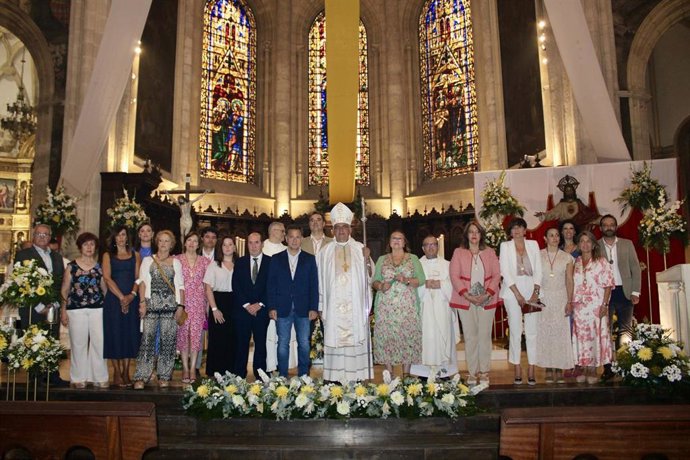 Misa celebrada en honor a San Juan en la Catedral de Albacete.