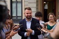 Alberto Ibáñez, el otro diputado de Compromís, insiste en continuar en Sumar y se desmarca de su compañera Agueda Micó