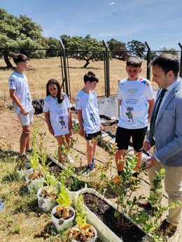 Visita del delegado de Desarrollo Educativo y Formación Profesional, Carlos Soriano, al CPR Adersa IV.