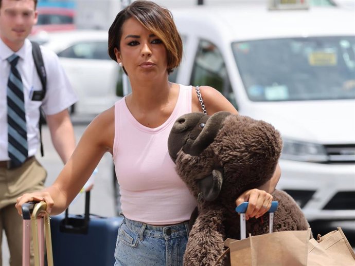 Anita Williams llega a la estación de Atocha para coger un tren y regresar junto a su hijo