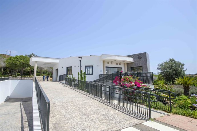 Cementerio municipal de animales de compañía, mascotas, de Málaga.