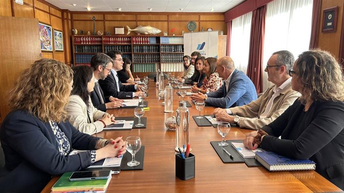 Anfaco y Xunta abordan novedades de la nueva norma sobre conservas para impulsar recetas con "identidad propia".