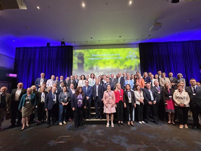 El alcalde de Estepona, José María García Urbano, en un encuentro de líderes europeos