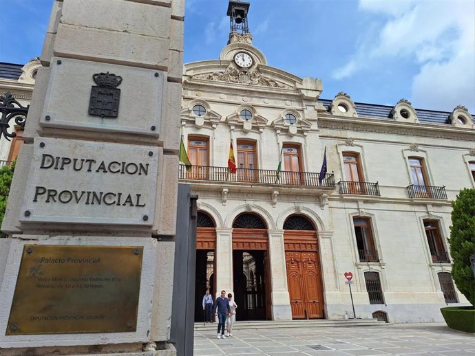 Archivo - Fachada de la Diputación de Jaén.