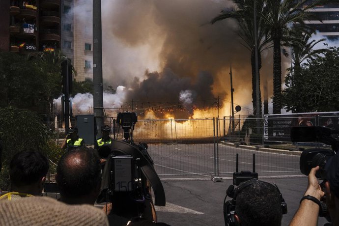 Imatge del tancament del concurs de les mascletaes de Fogueres 2025