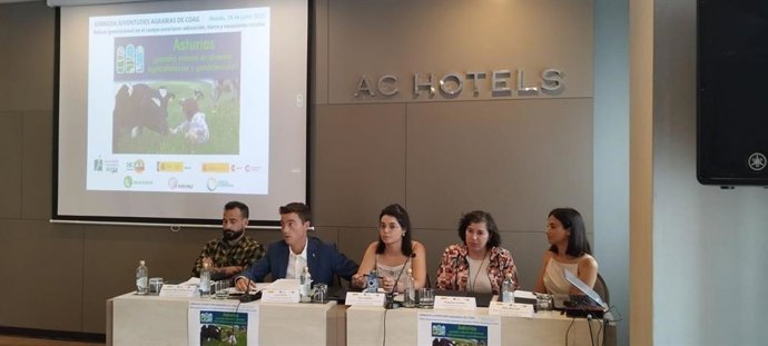 Jornada en Oviedo de Juventudes Agrarias de COAG