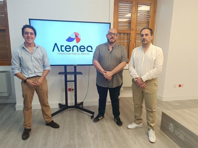 Presentación de los primeros cursos del programa Atenea.