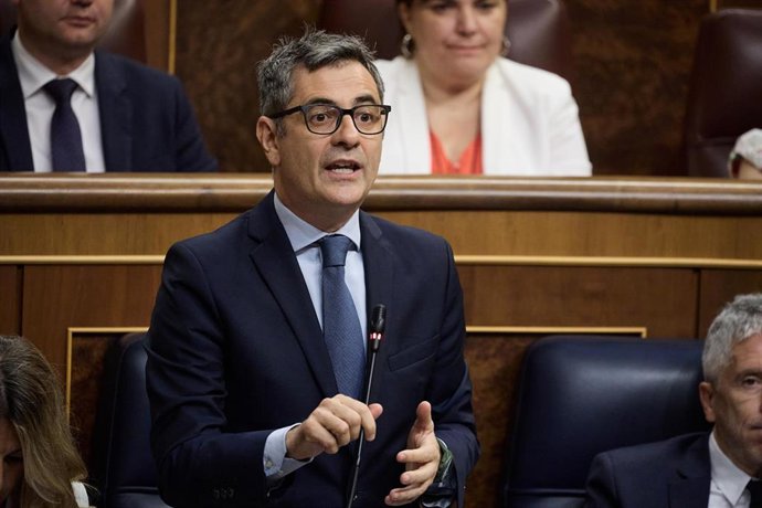 El ministro de Presidencia, Félix Bolaños, durante un pleno en el Congreso de los Diputados, a 25 de junio de 2025, en Madrid (España). 