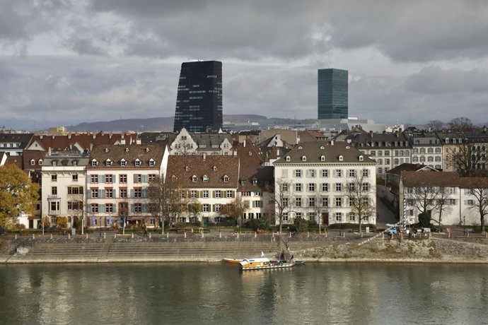 Archivo - November 29, 2022, Basel, Basel-Stadt, Switzerland: The Rhine and downtown Basel, Switzerland, are pictured.