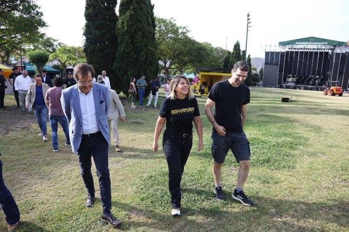 Visita al recinto del Rock Imperium en la Cuesta del Batel