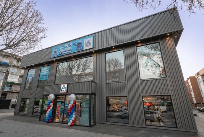 Inauguración de tienda Aldi