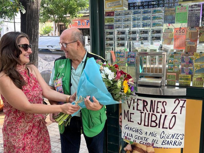 .-'Er Guille', El Vendedor De La ONCE Del Cerro Se Jubila Luchando Contra Dos Cánceres Con Historia De Superación.