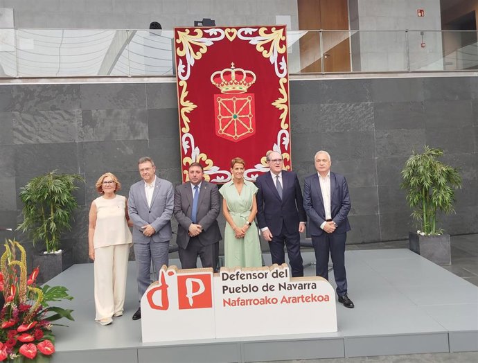 Imagen del acto conmemorativo del 25º aniversario de la aprobación de la ley foral del Defensor del Pueblo de Navarra