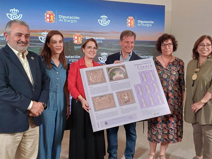 Presentación del sello de Correos dedicado al yacimiento romano de Clunia.