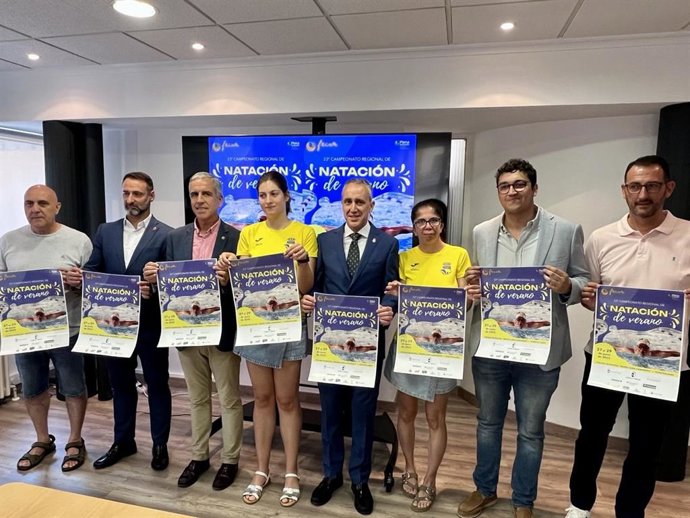 Presentación del Campeonato Regional Fecam de Natación de Verano.