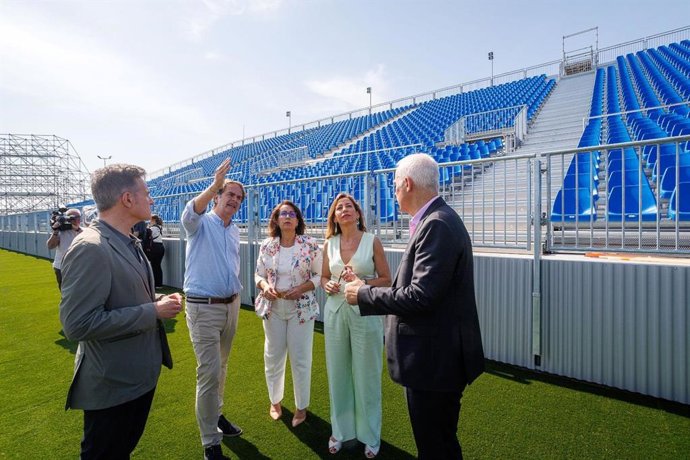 Visita al estadio modular, donde jugará el Real Zaragoza las próximas dos temporadas.