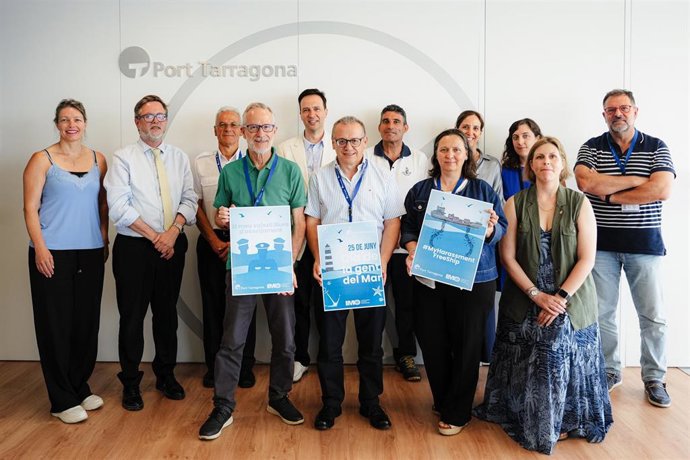Los miembros del Comitè de Benestar de la Gent de Mar del Port de Tarragona.