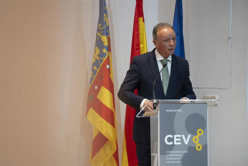 Archivo - El presidente de la CEV, Salvador Navarro, en una imagen de archivo