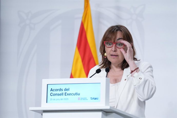 La portaveu del Govern i consellera de Territori, Sílvia Paneque