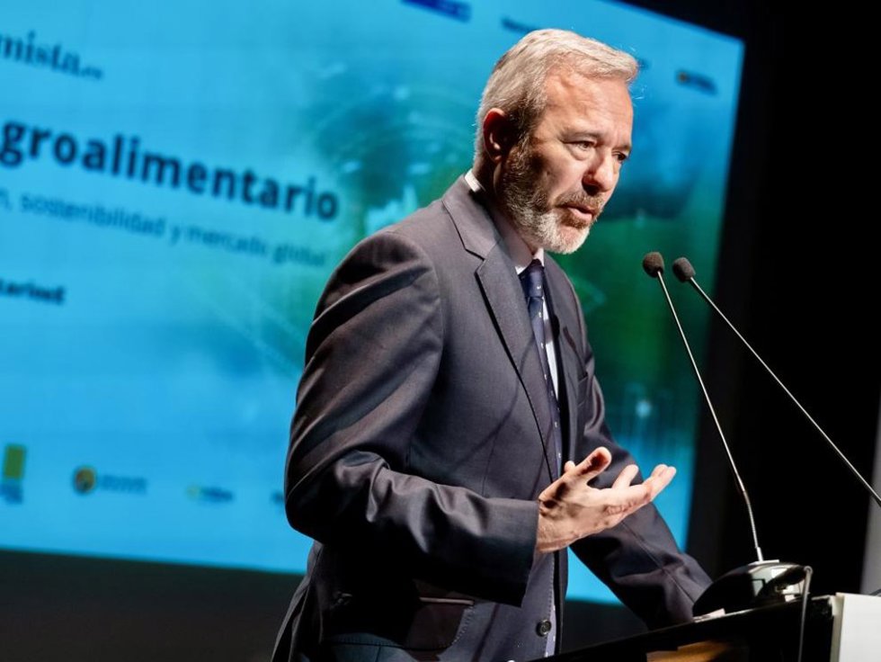 El presidente del Gobierno de Aragón, Jorge Azcón, en el 'Foro Agroalimentario: Transformación, sostenibilidad y mercado global', organizado por El Economista en Huesca