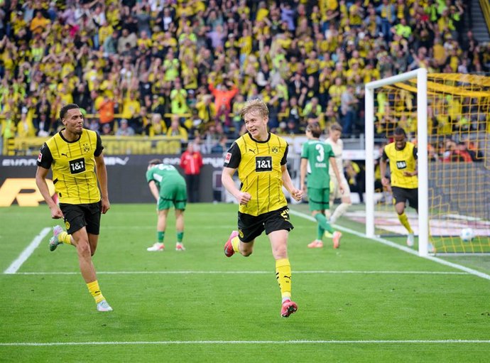 Archivo - Daniel Svensson, Borussia Dortmund