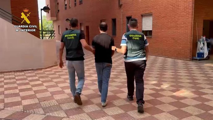 Seis detenidos por robos en viviendas de Valencia y Alicante mediante el método del 'impresioning'