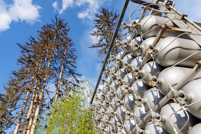 Archivo - Los catalizadores se emplean en la producción más limpia y económica de productos químicos y gas de síntesis./