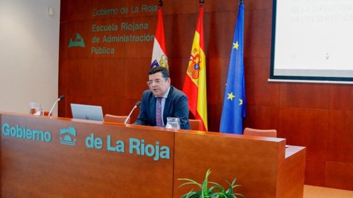 El consejero de Hacienda, Gobernanza Pública, Sociedad Digital y Portavocía, Alfonso Domínguez