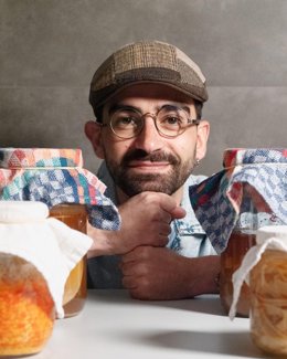 José de la Rosa, biólogo y fundador de Fermented Freelance.