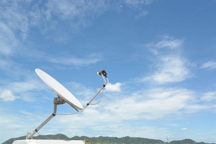 Antena parabólica