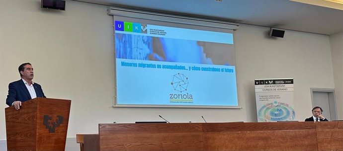 Canarias lleva a la Universidad del País Vasco su guía de buenas prácticas en atención a menores migrantes