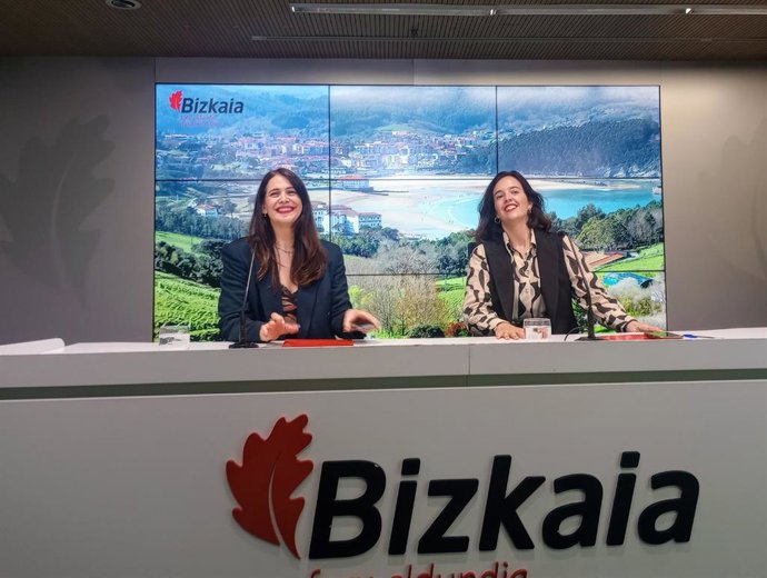 Leixuri Arrizabalaga e Itxaso Berrojalbiz