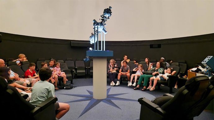 Más de 16.000 personas han visitado el Planetario de la UC desde su reapertura hace un año