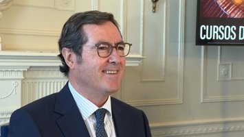 CEOE, sobre la OPA de BBVA y Sabadell: "Se ha politizado mucho esta historia des