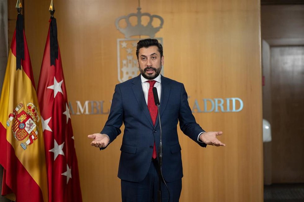 Archivo - El portavoz del PP en la Asamblea de Madrid, Carlos Díaz-Pache.