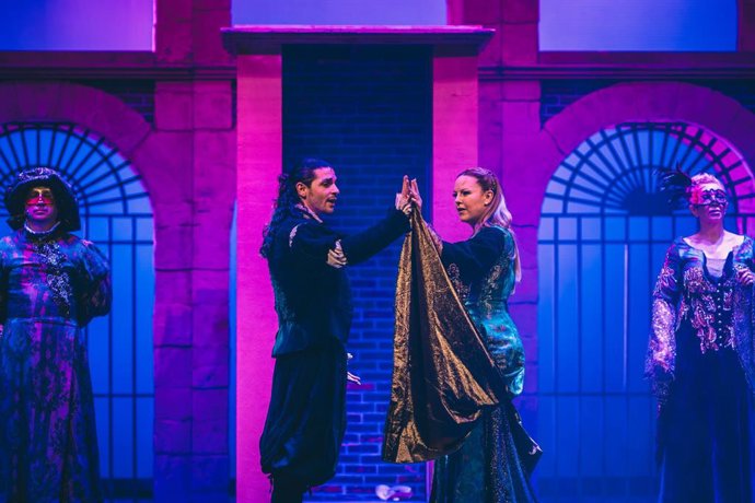 Archivo - Escena el musical 'Romeo y Julieta'