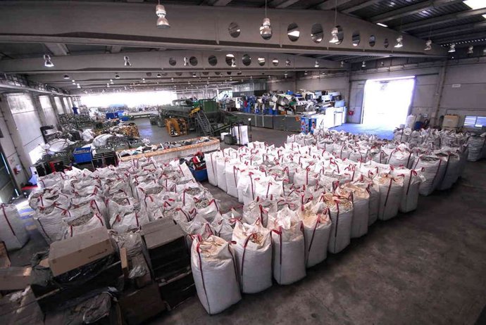 Archivo - RECILEC,RECICLADO DE COMPONENTES ELECTRONICOS, S.A.