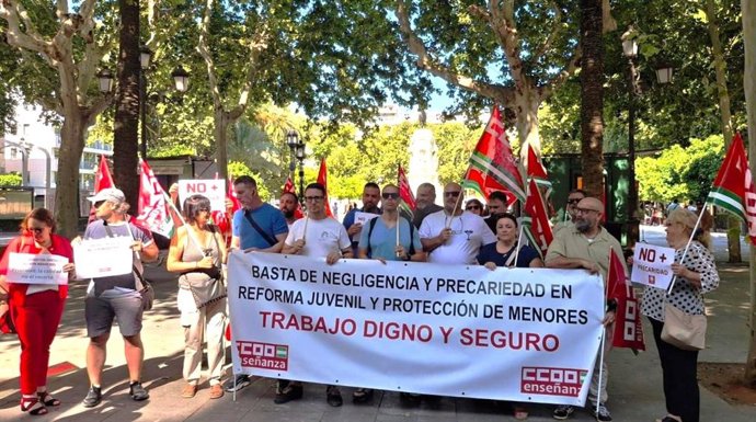 CCOO Sevilla pide "cambios profundos" en el sistema de protección de menores y reclama condiciones laborales "dignas"